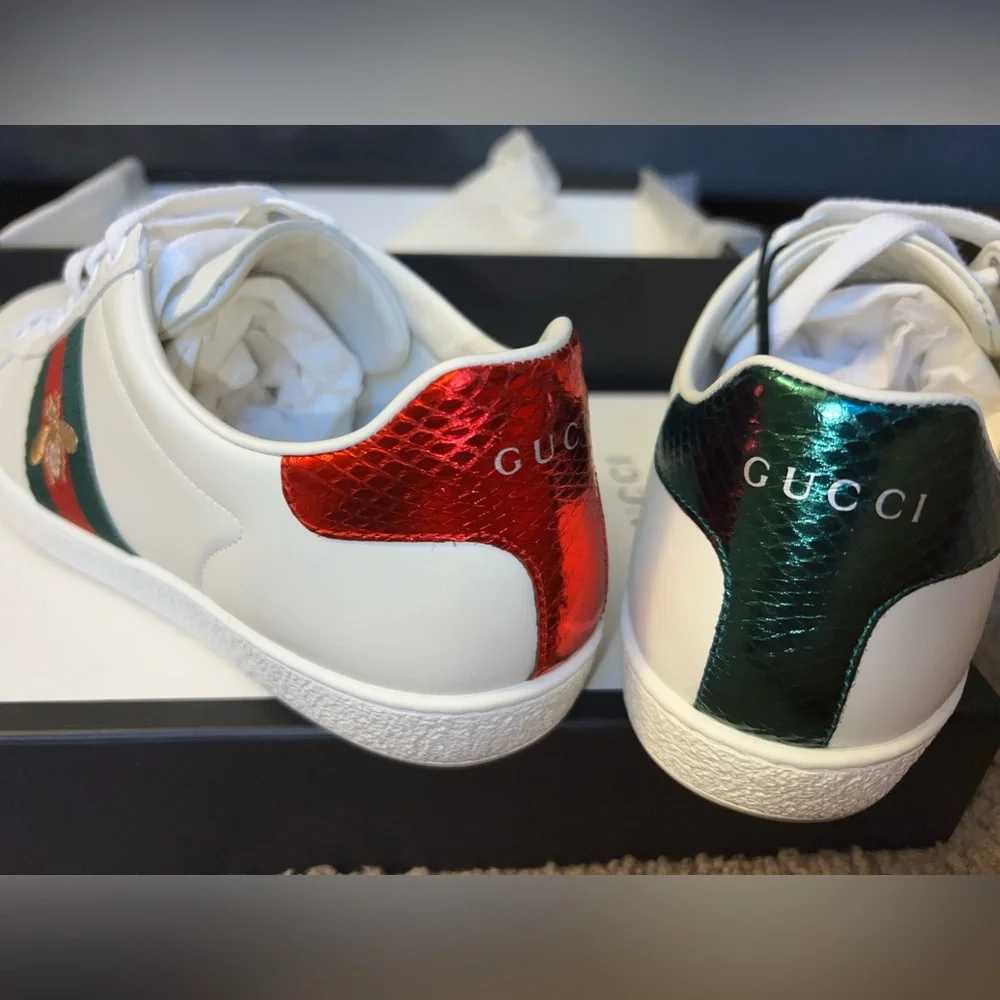 (GUCCI) WOMENS SHOES/Women's Ace trainer with bee/39/White leather/Green and red - Picture 2 of 7